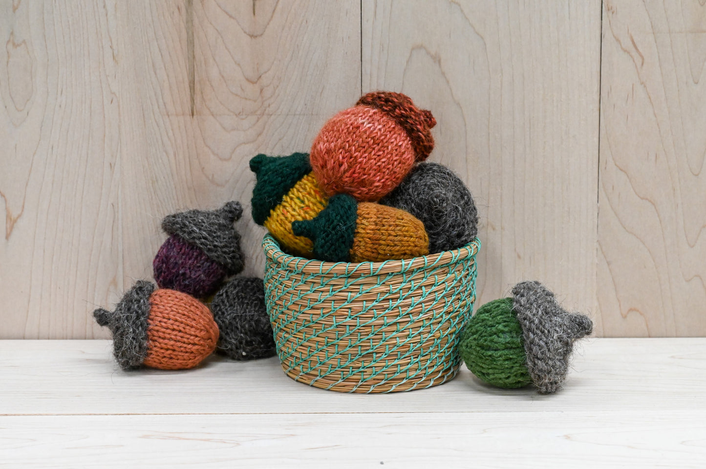 Knitting Pattern: Knitted Acorns