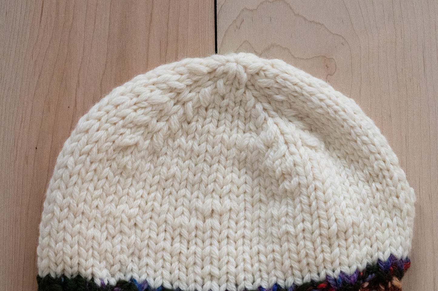 Handmade Zero-Waste, Dark and Colorful Hanspun Brim and White Hat Using 100% Wool
