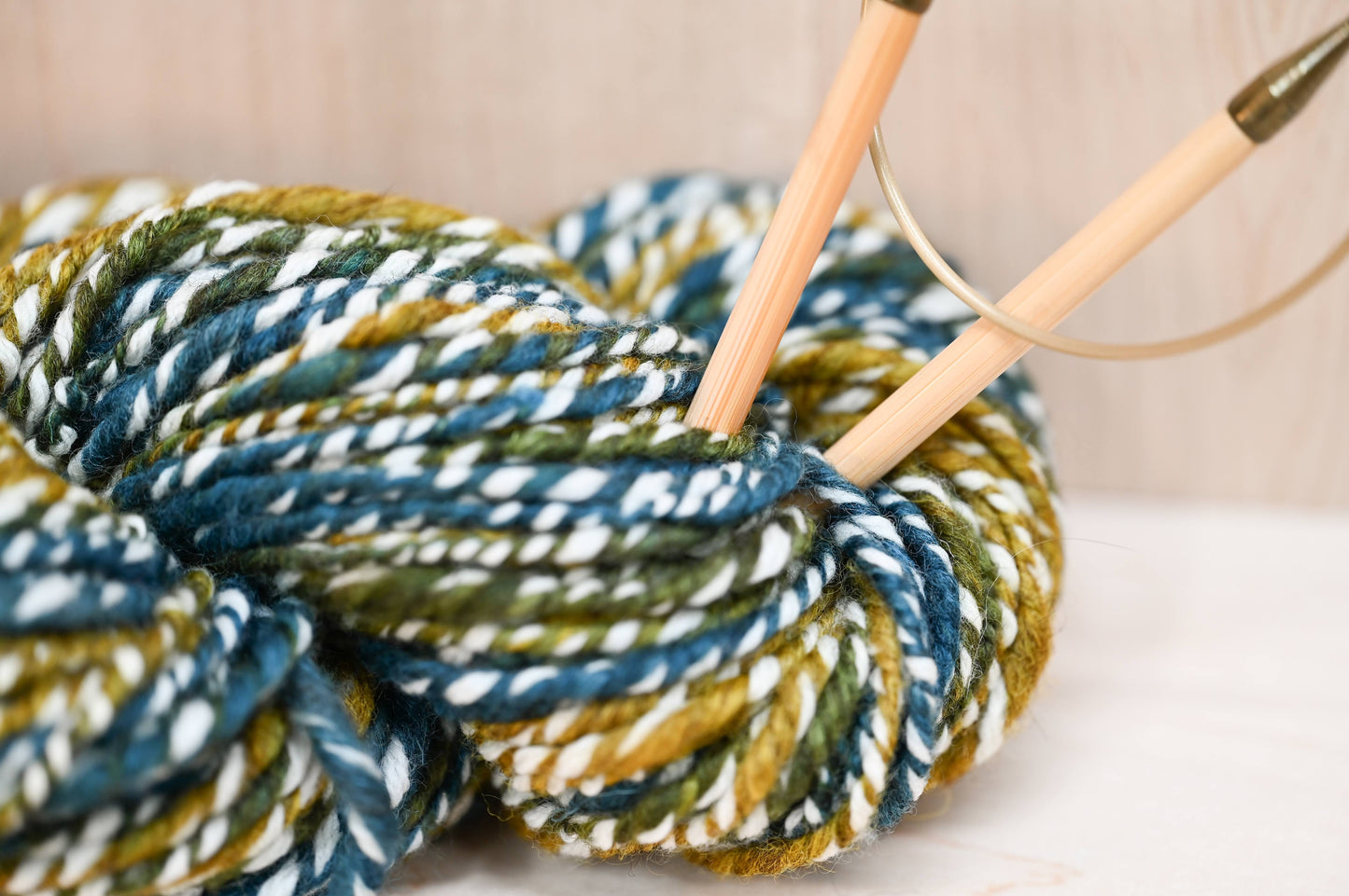 Handspun Sparkling Pond Water Yarn Using Recycled Wool